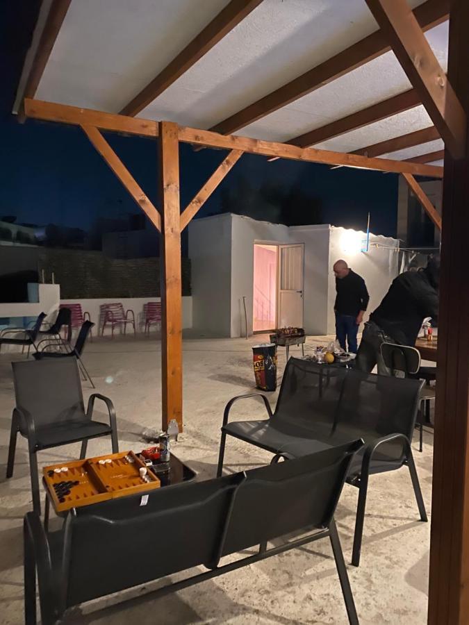 Hostel Past Or Tail Larnaca Exterior photo